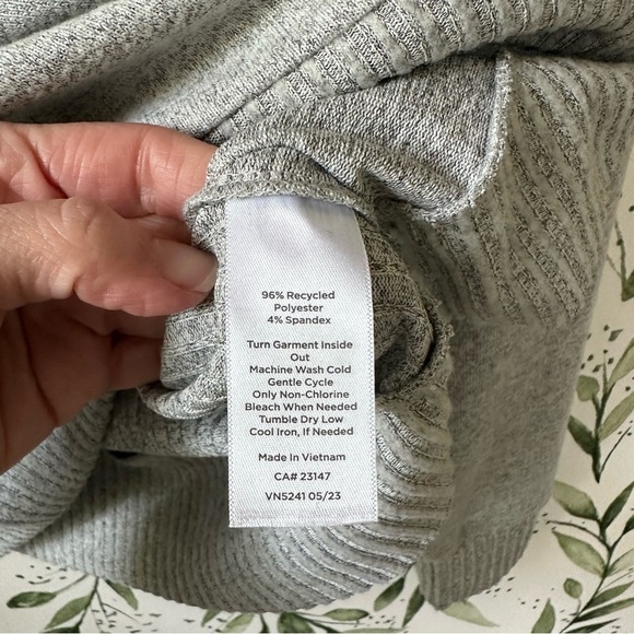 Haven Well Within Lightweight Crewneck Sweater. Small. Gray. NWT. - Picture 5 of 9